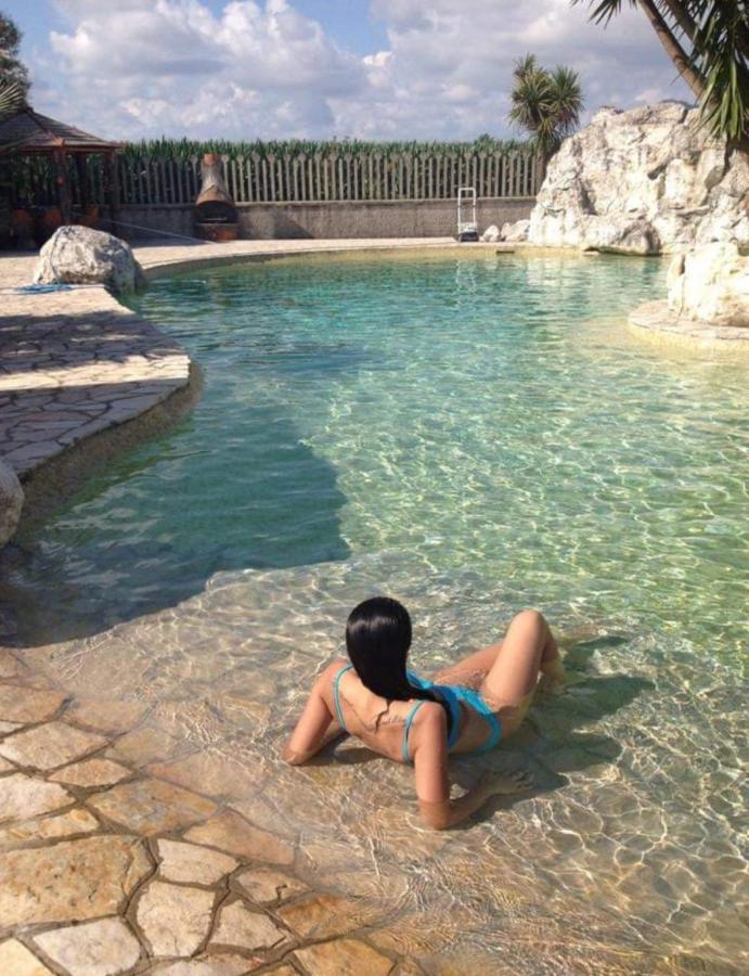 B&B Levante Paestum Mattine Bagian luar foto