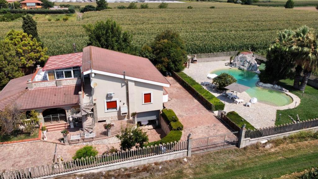 B&B Levante Paestum Mattine Bagian luar foto