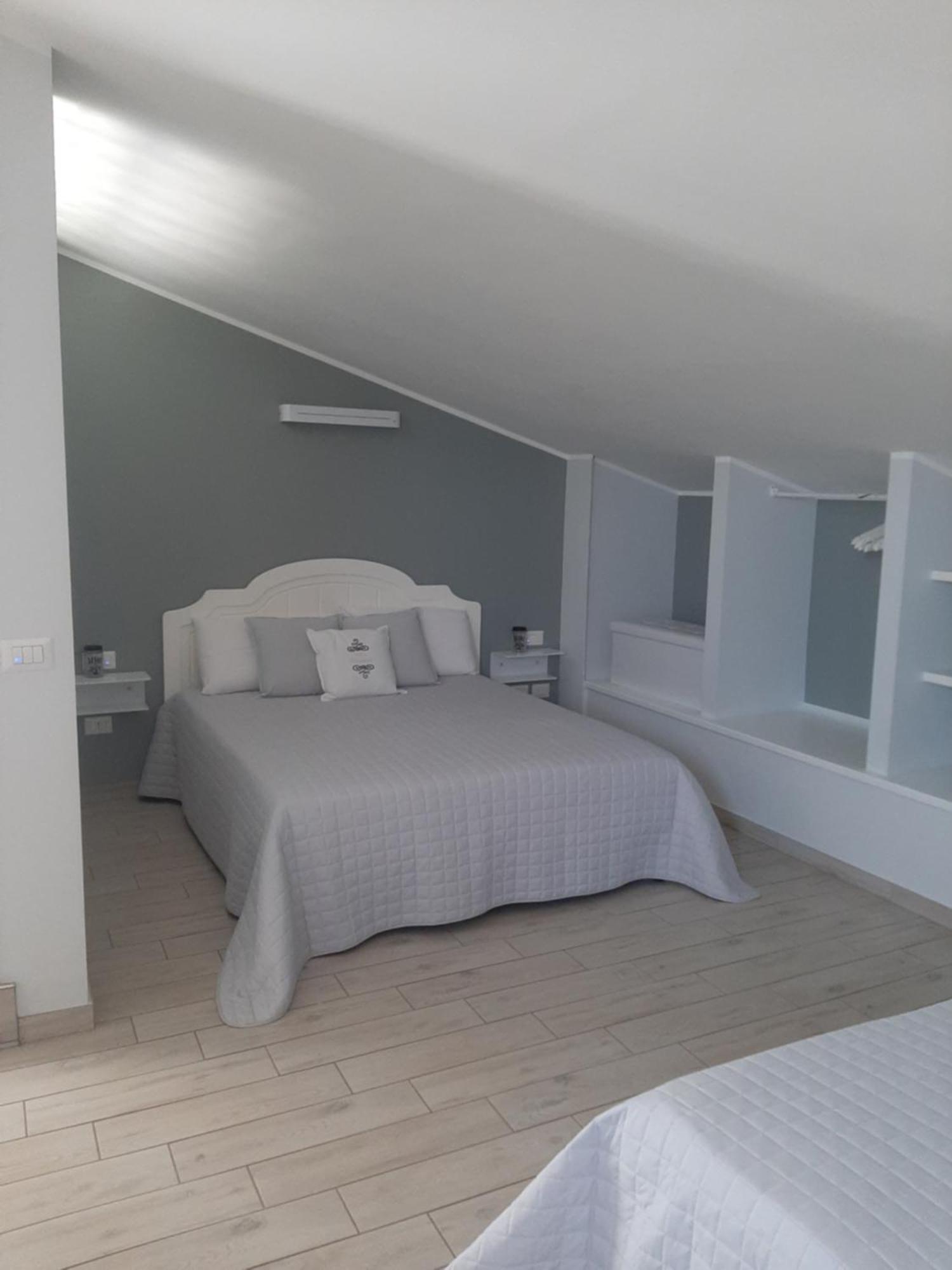 B&B Levante Paestum Mattine Bagian luar foto